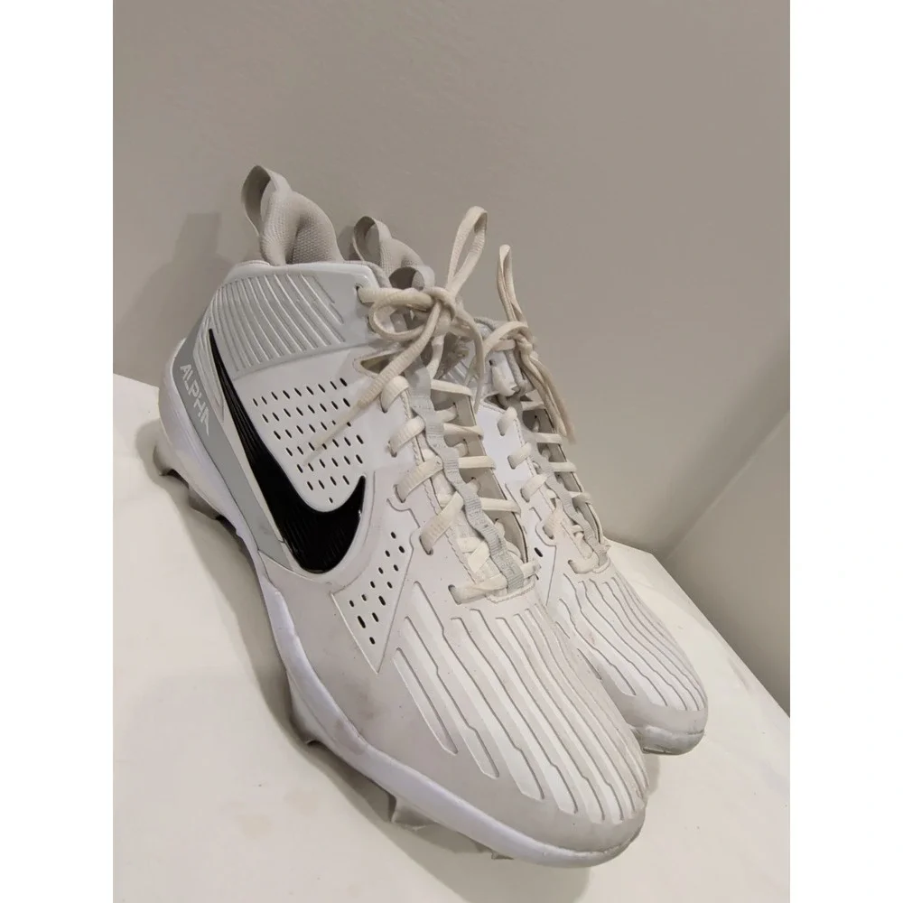 Nike Alpha Menace Men's Size 14  Strong Football Cleats White IB2572-106